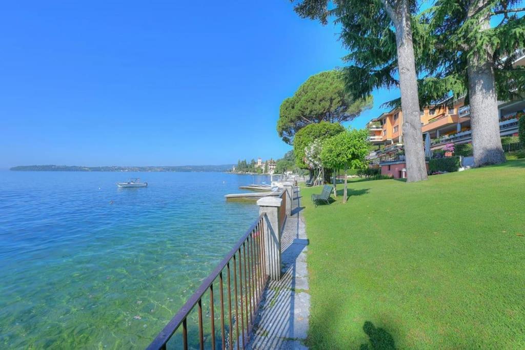 Appartamento 33 Rose Gardone Riviera Eksteriør billede